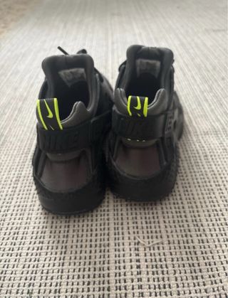 Nike Huarache Negro/Gris