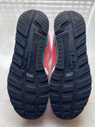 Zapatillas Diadora rosas y turquesa