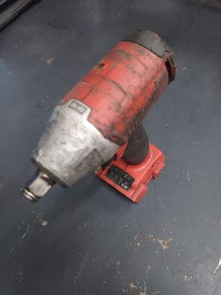 Pistola de impacto Milwaukee