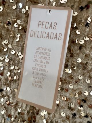 Vestido dorado lentejuelas