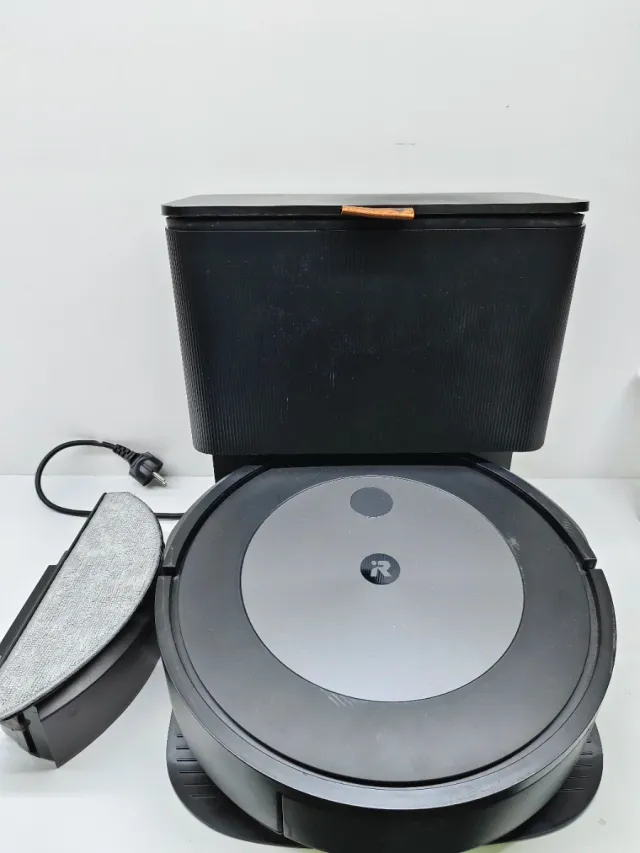 Roomba J7+ para piezas