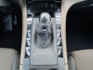 DS 7 CROSSBACK BlueHDi 130 cv. -Av. Motor- 12.500€