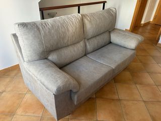 Sofá gris