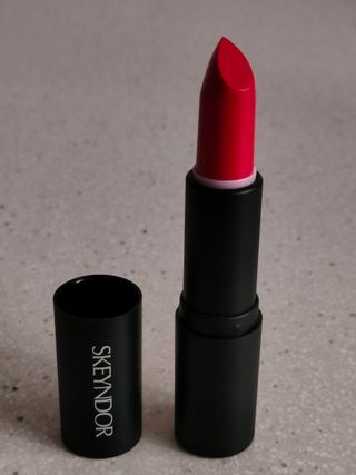 Pintalabios SKEYNDOR Rojo
