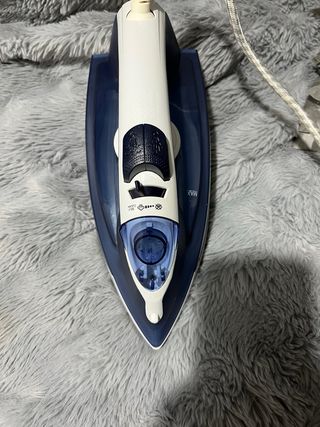 Plancha de Vapor Krhūner 2000W