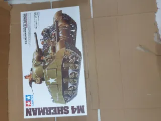 Maqueta Tamiya M4 Sherman Early
