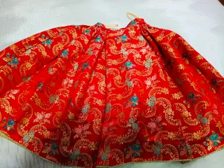 Traje de Fallera Niña Rojo y Dorado