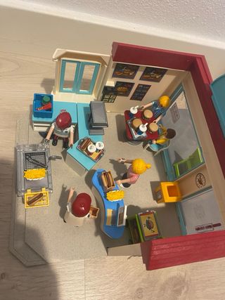 Playmobil Hamburguesería y Reparto 70540 9860