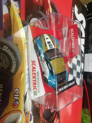 Aston Martin Scalextric 1/32
