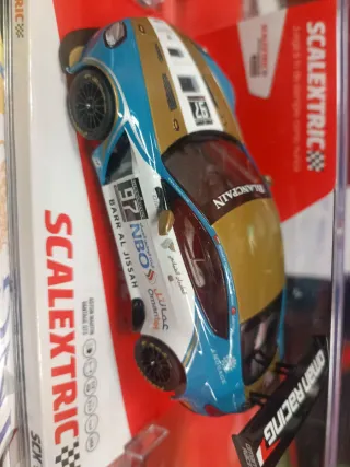 Aston Martin Scalextric 1/32