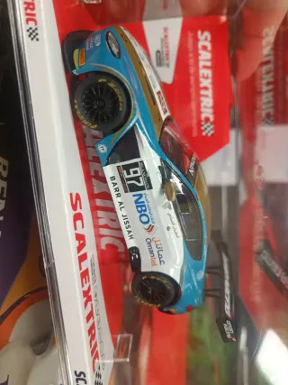 Aston Martin Scalextric 1/32