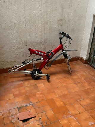 Cuadro Bici MTB Llanta 26 40 € negociables