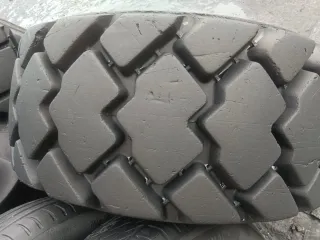 Neumáticos 12/16.5 para Bobcat dos unidades 200