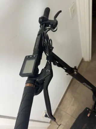 Patinete eléctrico SmartGyro con certificación DGT