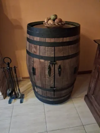 Barrica decorativa de madera