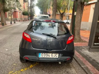 Mazda 2 2009