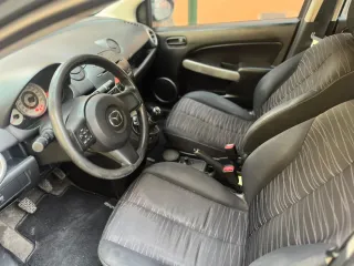 Mazda 2 2009