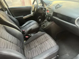 Mazda 2 2009