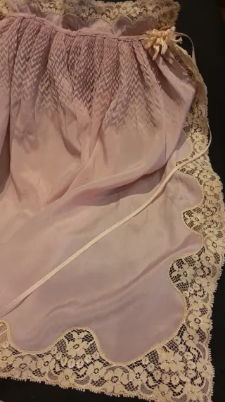 Traje de Bautizo antiguo de seda.