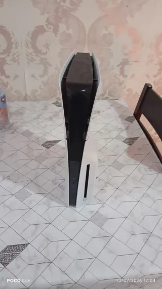 Consola PS5 Slim con lector de disco