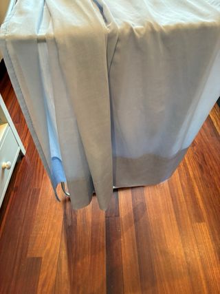 Cortinas azules de tela confeccionadas a mano