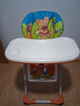 Trona infantil con divertido estampado