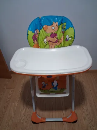 Trona infantil con divertido estampado