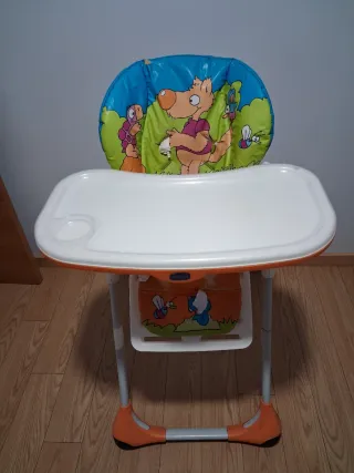 Trona infantil con divertido estampado