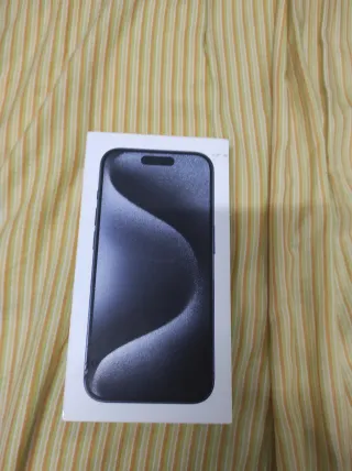 Caja iPhone 15 Pro