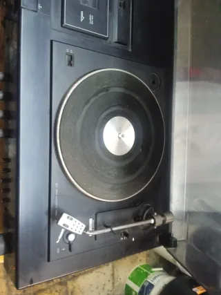 National Panasonic Tocadiscos y Radio