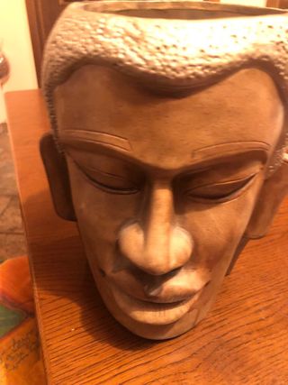 Contenitore decorativo a forma di testa