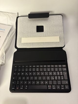Funda con teclado para iPad 10ª Gen