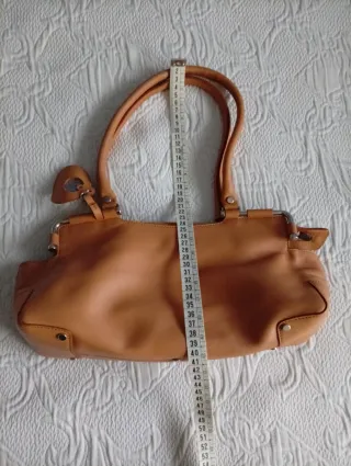 Bolso Lamarthe color Camel