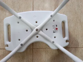 Silla de ducha blanca