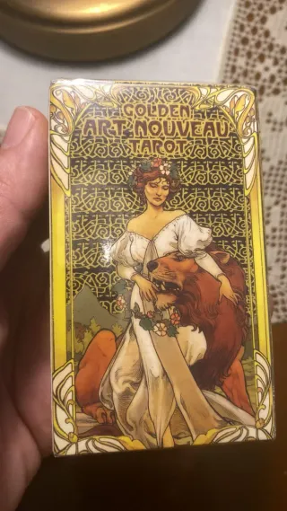 Cartas de tarot a estrenar.