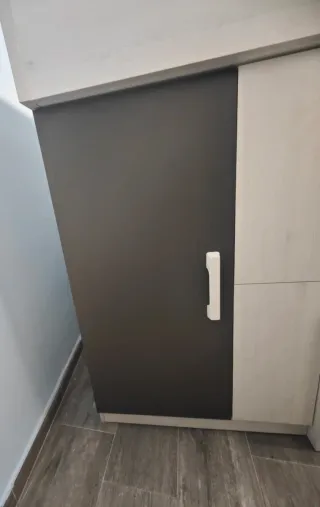 Litera infantil con cama abajo