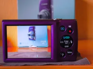 Canon IXUS 145 Púrpura