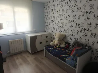 Habitación infantil completa.(De muebles Ros)