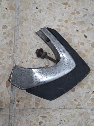 Punteras paragolpes del. BMW E10 2002 1502 1602