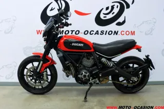 Ducati Scrambler 800 Icon Negra y Roja