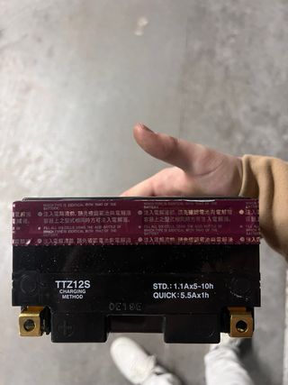 Batería Yuasa TTZ12S Moto AGM