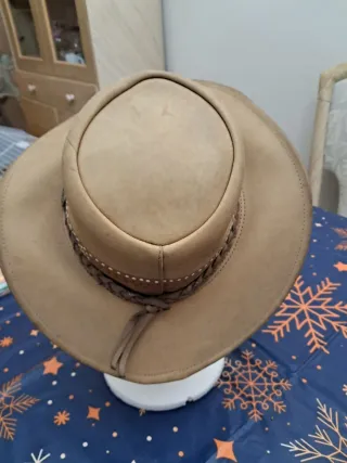 Sombrero de piel australiano con canguro