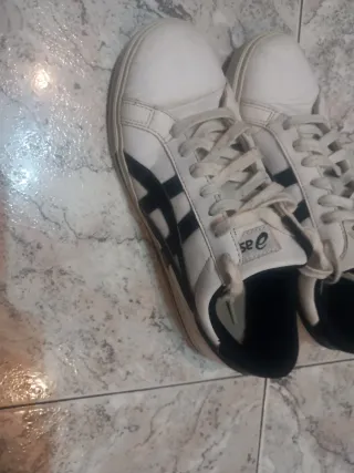 Zapatillas deportivas blancas ASICS 39