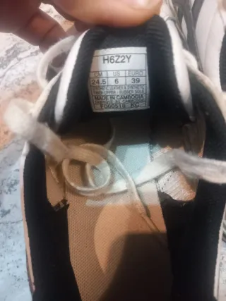 Zapatillas deportivas blancas ASICS 39