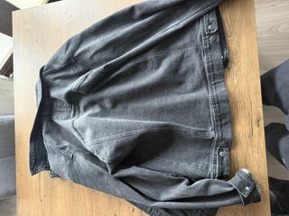 Chaqueta vaquera negra zara