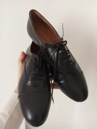 Scarpe donna stringate nere vintage