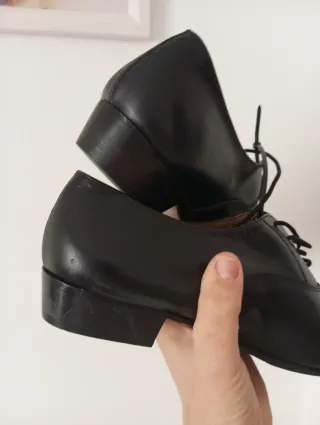 Scarpe donna stringate nere vintage