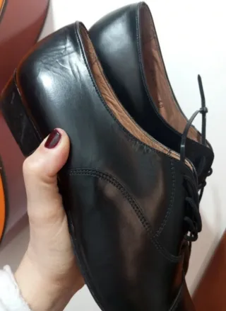 Scarpe donna stringate nere vintage