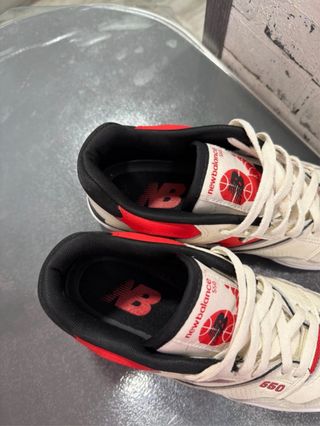 New Balance 550 Rojo Blanco