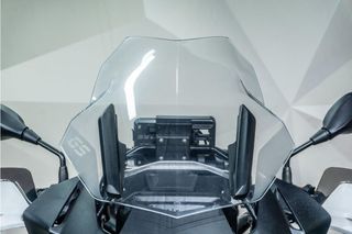 BMW R 1250 GS AKRAPOVIC * TOPCASE * IMPECABLE